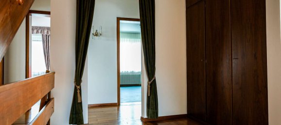 11 rooms House in Ludwigsburg, Germany No. 77768 50