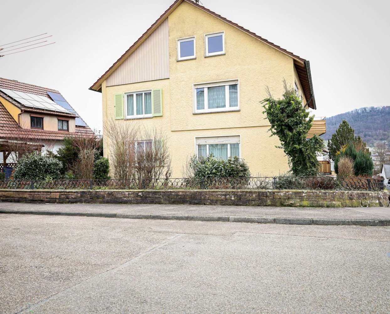 11 rooms House in Ludwigsburg, Germany No. 77768