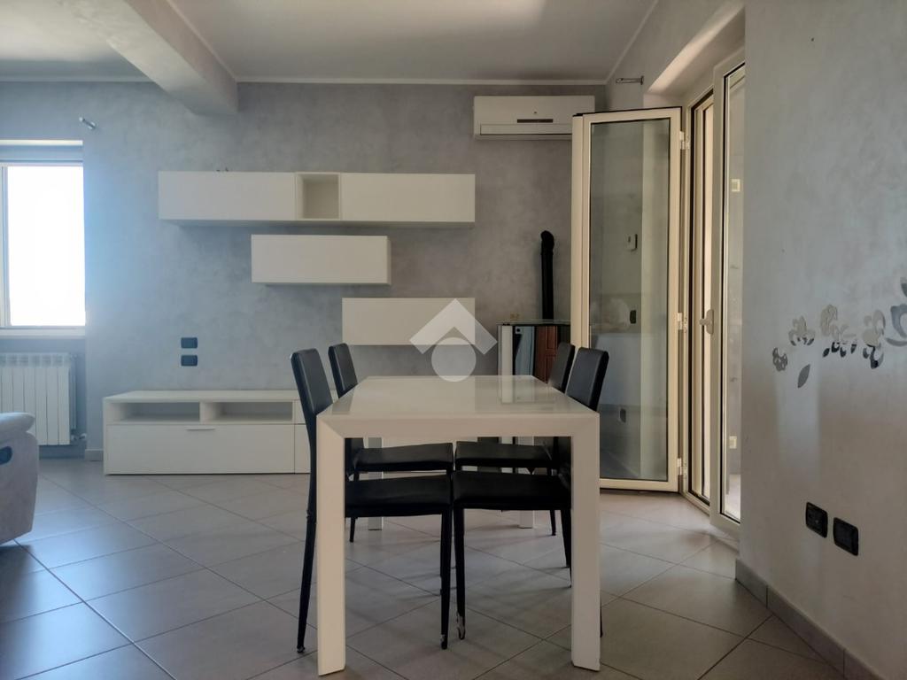 3 bedrooms Apartment in Zumpano, Italy No. 358675