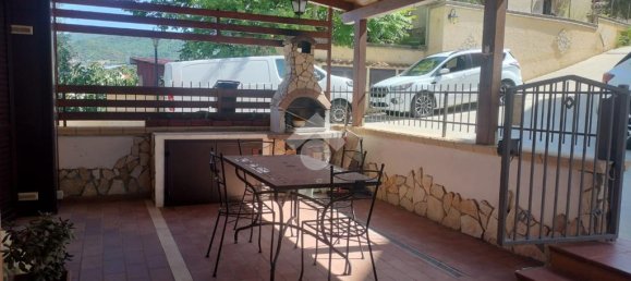 3 bedrooms Apartment in Zumpano, Italy No. 358675 4