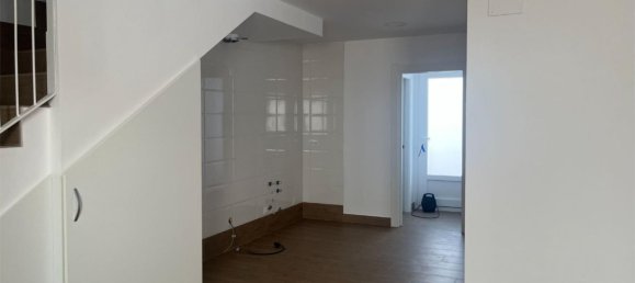 4 bedrooms Townhouse in Chartered Community of Navarre, Spain No. 158340 8