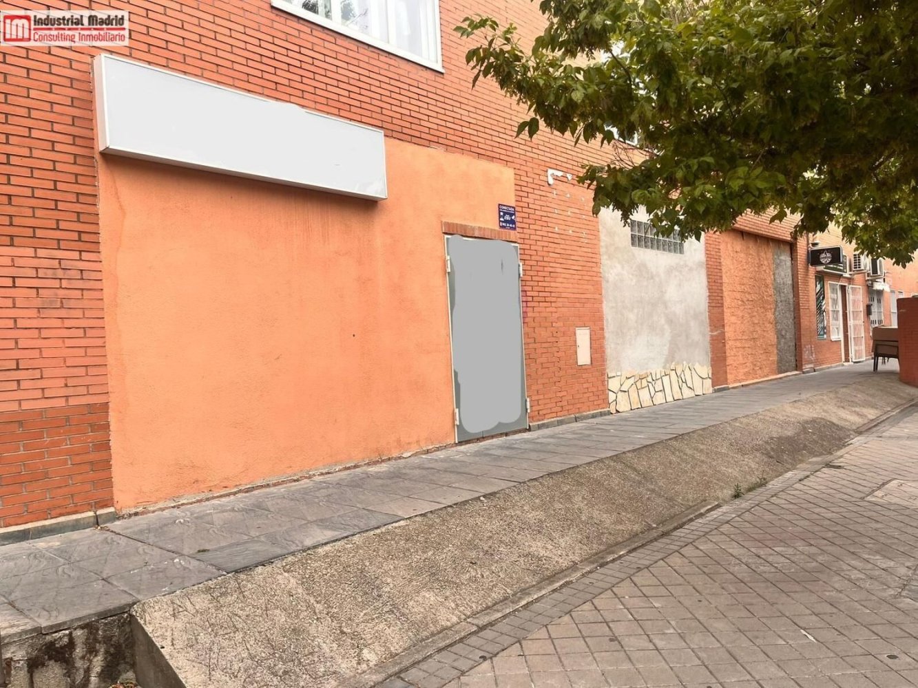 195m² Commercial property in Rivas-Vaciamadrid, Spain No. 235878