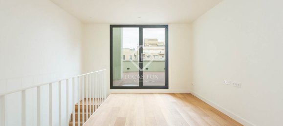 2 Schlafzimmer Penthouse in Eixample, Spain, Nr. 127785 32