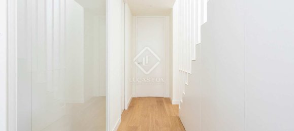 2 Schlafzimmer Penthouse in Eixample, Spain, Nr. 127785 17