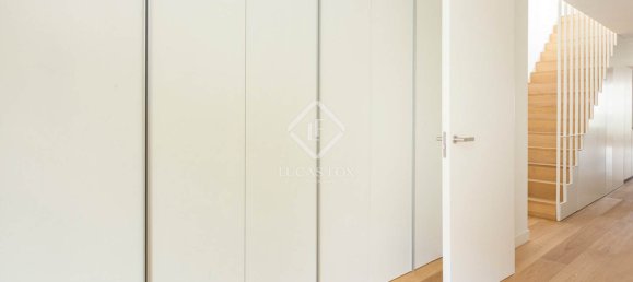 2 Schlafzimmer Penthouse in Eixample, Spain, Nr. 127785 25