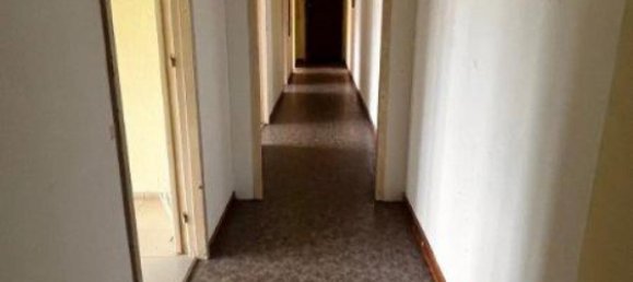 Apartamento de 4 dormitorios en Mulhouse, France No. 82832 2