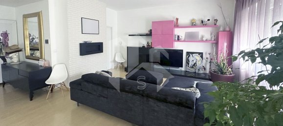 4 Schlafzimmer Wohnung in Termoli, Italy, Nr. 333409 6
