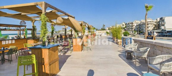 Gewerbliche Immobilie in Trani, Italy 6859m², Nr. 339907 11