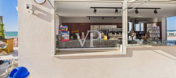 Gewerbliche Immobilie in Trani, Italy 6859m², Nr. 339907 18