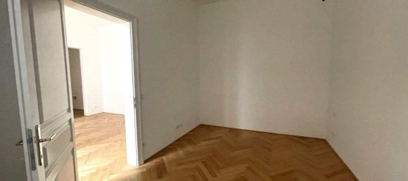 2غرفة شقة في Josefstadt, Austria رقم 57334 11