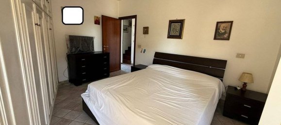 3 bedrooms Apartment in Alviano, Italy No. 283759 9