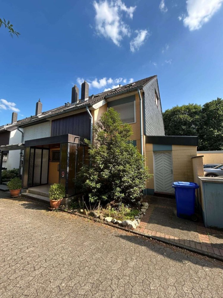 Adosado de 3 dormitorios en Mettmann, Germany No. 281111