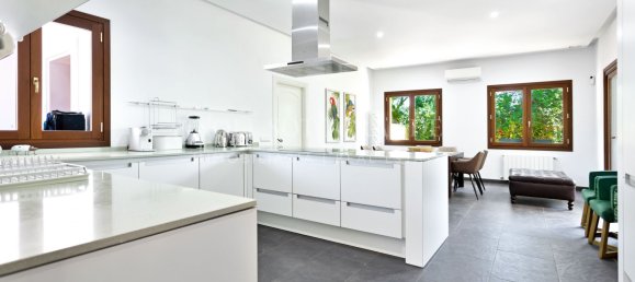 5 Schlafzimmer Villa in Cadiz, Spain, Nr. 26956 13