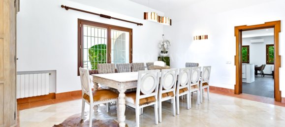 5 Schlafzimmer Villa in Cadiz, Spain, Nr. 26956 11