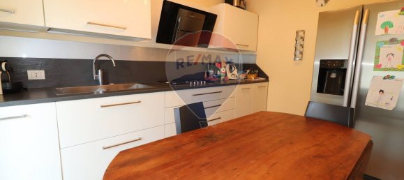 4غرفة فيلا في Sotto il Monte Giovanni XXIII, Italy رقم 303799 9