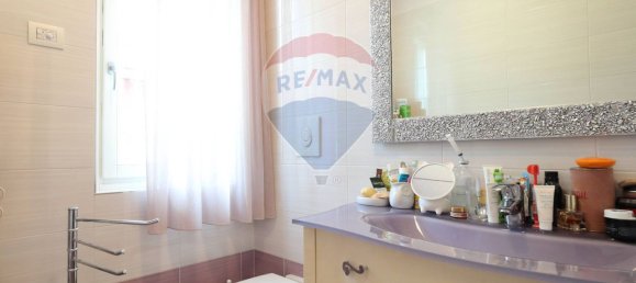 4غرفة فيلا في Sotto il Monte Giovanni XXIII, Italy رقم 303799 20