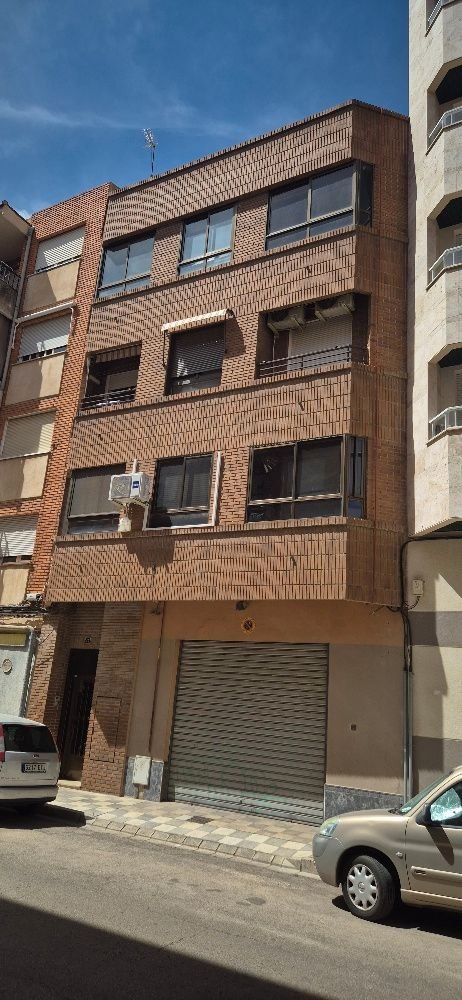 Квартира с 4 спальнями в Альбасете, Испания № 216853