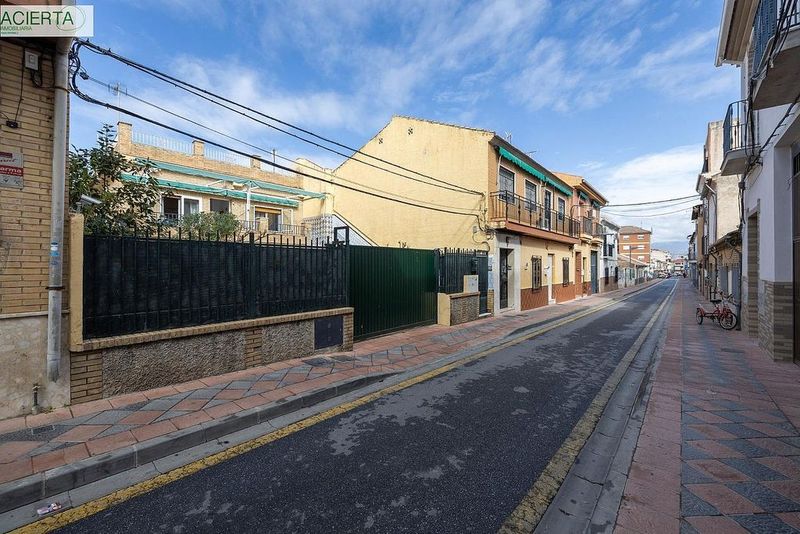 3 bedrooms House in Armilla, Spain No. 220617