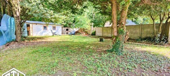 Casa de 3 dormitorios en Clichy-sous-Bois, France No. 136598 2