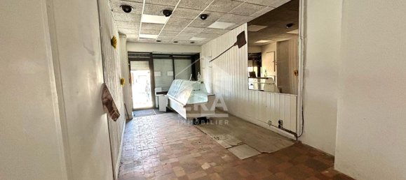 Edificio de 3 dormitorios en Calais, France No. 62231 2