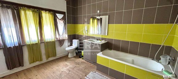 Edificio de 3 dormitorios en Calais, France No. 62231 5