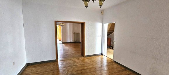 Edificio de 8 habitaciónes en Saarlouis, Germany No. 370563 3