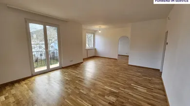 4-salle Appartement à Hinterbruhl, Austria No. 135884
