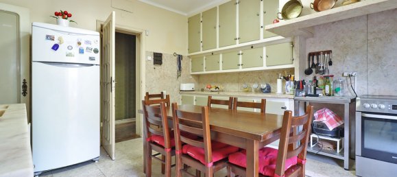 7 bedrooms House in Lisbon, Portugal No. 160525 8