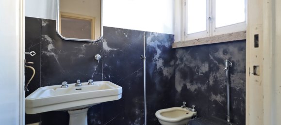 7 bedrooms House in Lisbon, Portugal No. 160525 24