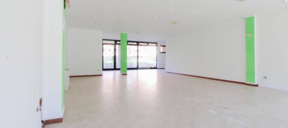  عقار تجاري في Curno, Italy 105متر مربع رقم 377130 6