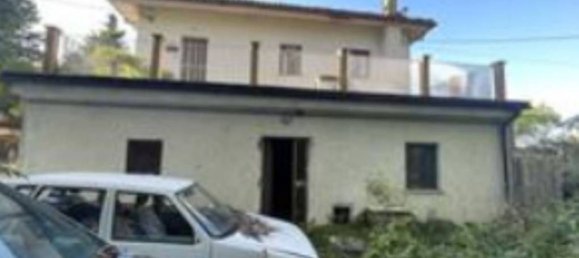 عقار تجاري في Urbino, Italy 183متر مربع رقم 286599 3