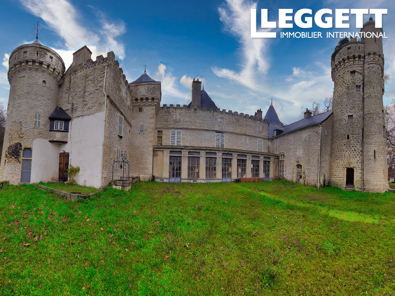 26 غرف نوم قلاع في Grossouvre, France رقم 66917