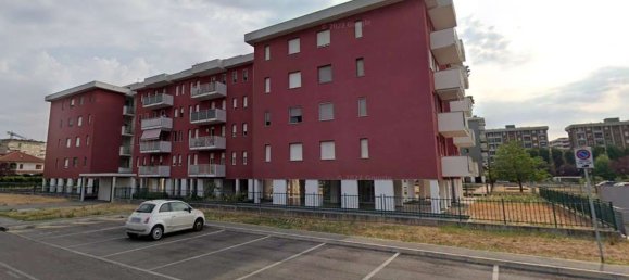 4 rooms Apartment in Garbagnate Milanese, Italy No. 4167 7