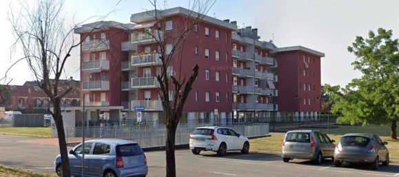 4 rooms Apartment in Garbagnate Milanese, Italy No. 4167 9