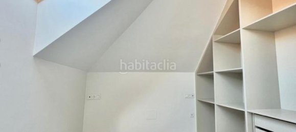 2 bedrooms Penthouse in Fuengirola, Spain No. 35706 5