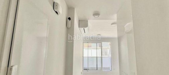 2 bedrooms Penthouse in Fuengirola, Spain No. 35706 10