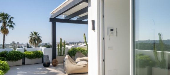 Adosado de 4 dormitorios en Marbella, Spain No. 100548 5