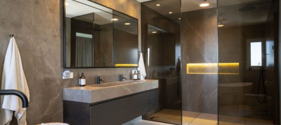 Adosado de 4 dormitorios en Marbella, Spain No. 100548 12