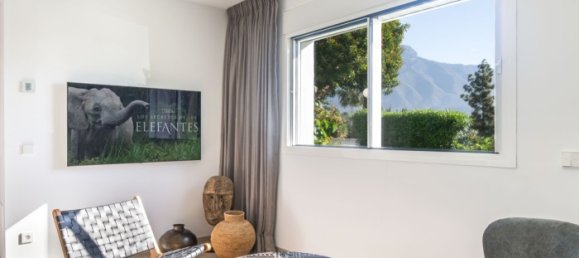 Adosado de 4 dormitorios en Marbella, Spain No. 100548 16