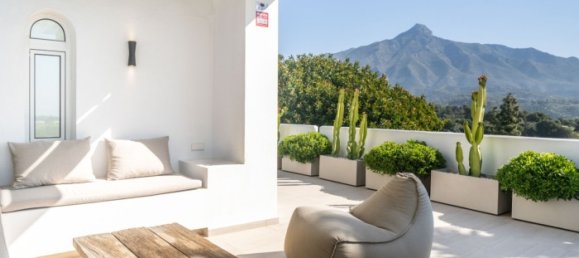 Adosado de 4 dormitorios en Marbella, Spain No. 100548 20