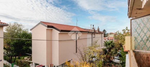 2 rooms Apartment in Trieste, Italy No. 329403 6