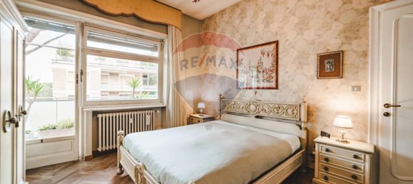 3 rooms Penthouse in Rome, Italy No. 28154 11