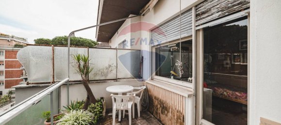 3 rooms Penthouse in Rome, Italy No. 28154 17