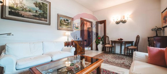 3 rooms Penthouse in Rome, Italy No. 28154 4