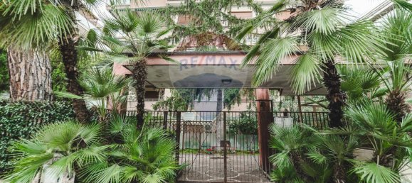 3 rooms Penthouse in Rome, Italy No. 28154 39