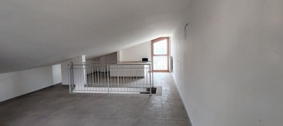 Дуплекс с 4 комнатами в Монте Компатри, Италия № 218219 12