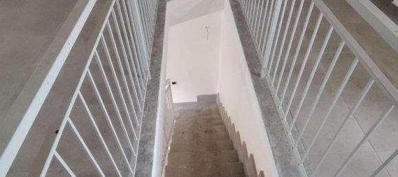 Дуплекс с 4 комнатами в Монте Компатри, Италия № 218219 10