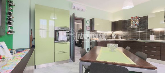 Apartamento T4 em Imola, Italy N.º 336377 10