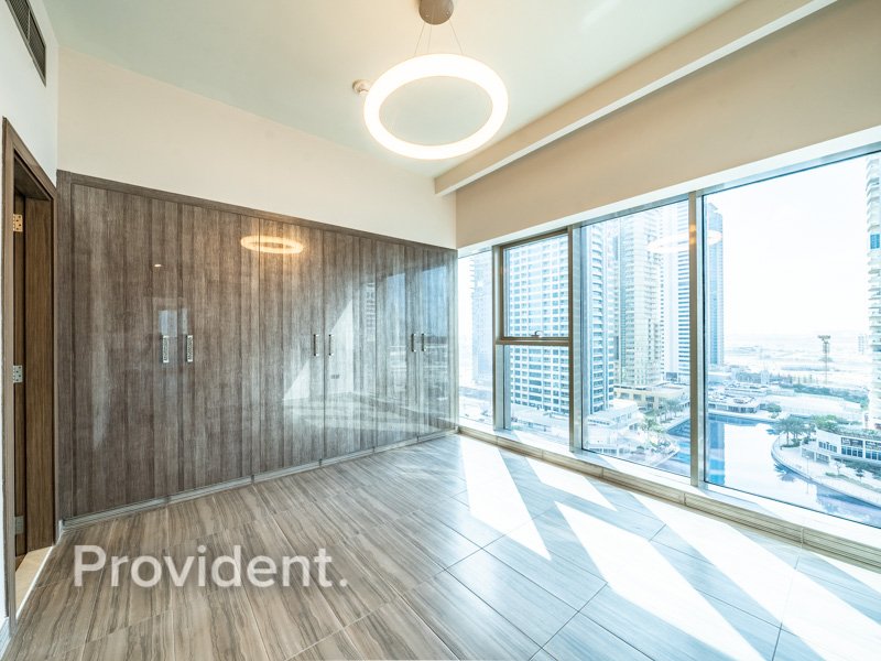 Apartamento T2 em Jumeirah Lake Towers, UAE N.º 3823