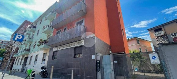 2 Schlafzimmer Wohnung in Milan, Italy, Nr. 354205 2